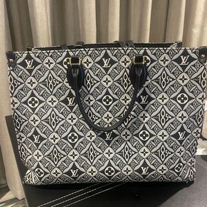 Louis Vuitton Tote Bag On The Go Jacquard Canvas Gray Handbag